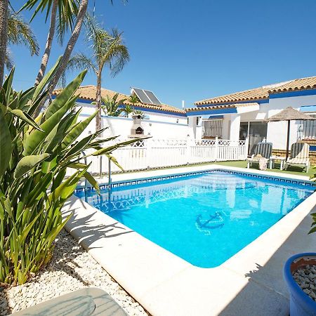 Villa Yuca Con Piscina Privada En コニル・デ・ラ・フロンテラ エクステリア 写真
