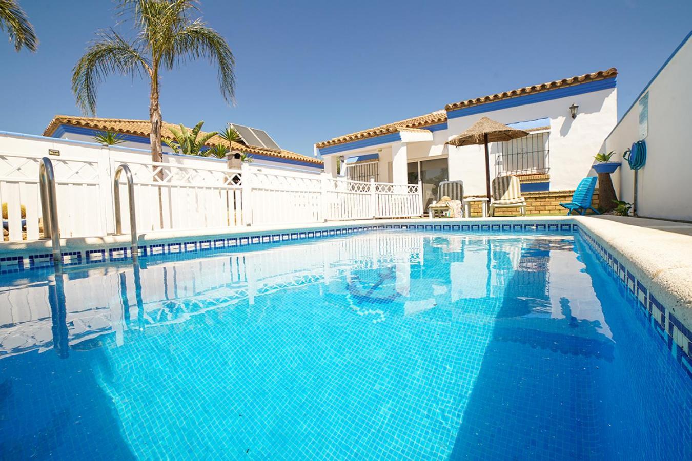 Villa Yuca Con Piscina Privada En コニル・デ・ラ・フロンテラ エクステリア 写真